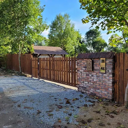 Дом отдыха Pod Swierkami & Jacuzzi *