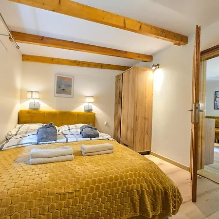 Дом отдыха Pod Swierkami & Jacuzzi