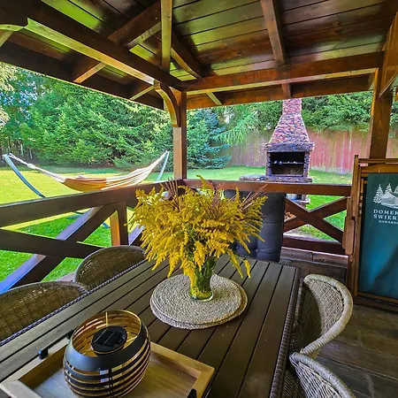 Дом отдыха Pod Swierkami & Jacuzzi Еленя-Гура