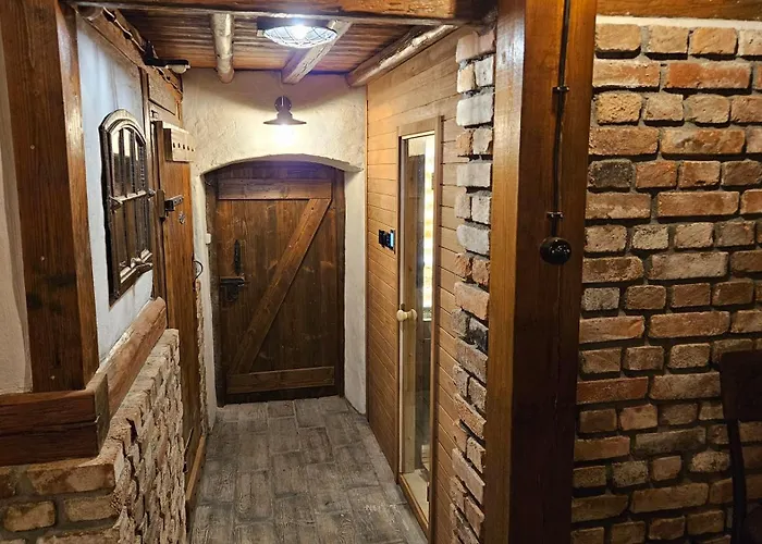 Дом отдыха Pod Swierkami & Jacuzzi *