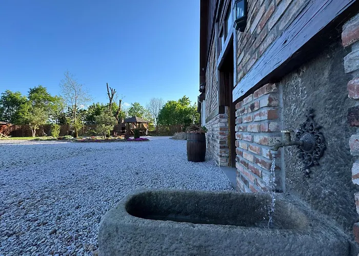 Дом отдыха Pod Swierkami & Jacuzzi