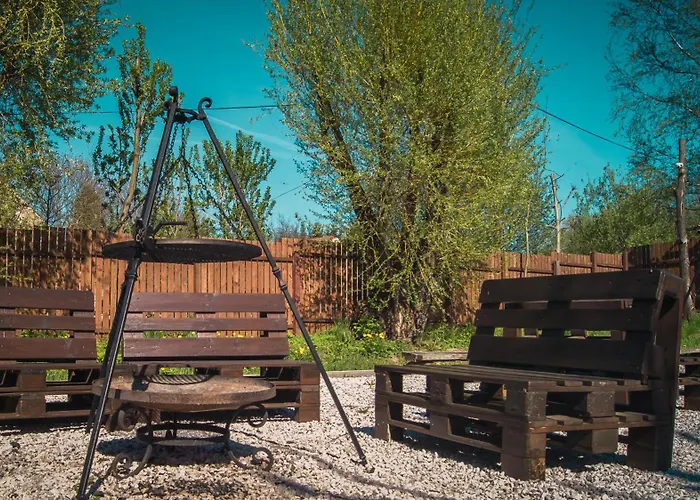 Сasa de vacaciones Pod Swierkami & Jacuzzi Jelenia Góra