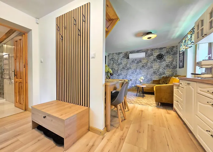 Сasa de vacaciones Pod Swierkami & Jacuzzi